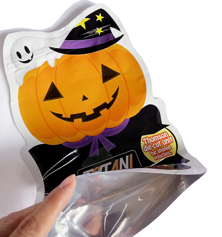 Bolsas de Mylar con forma personalizada, embalaje de dulces con cierre de cremallera a prueba de olores impreso personalizado, bolsa de aperitivos para Halloween