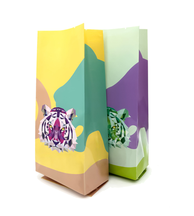  Bolsas de embalaje de granos de café de papel de aluminio de plástico con sello cuádruple lateral personalizado con válvula