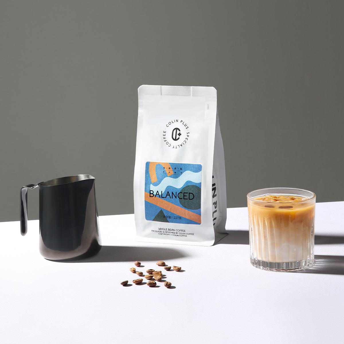 Ow para almacenar granos de caf&eacute; en bolsas de sello lateral